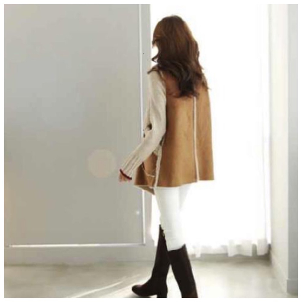 The ELORA Teddy Bear Soft Microfiber Vest - Picture 3 of 8